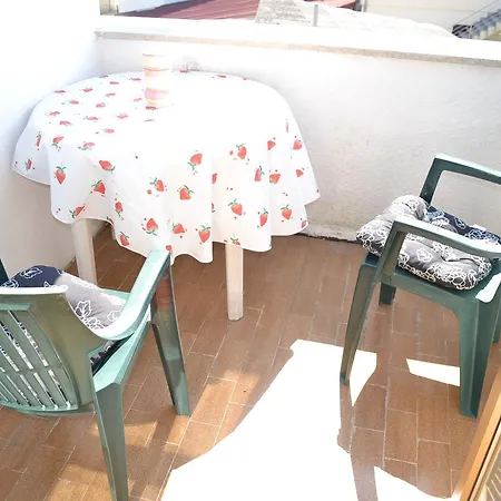 Apertment Dalimir B 公寓 *